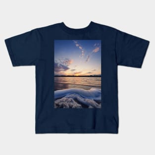 foamy shore Kids T-Shirt